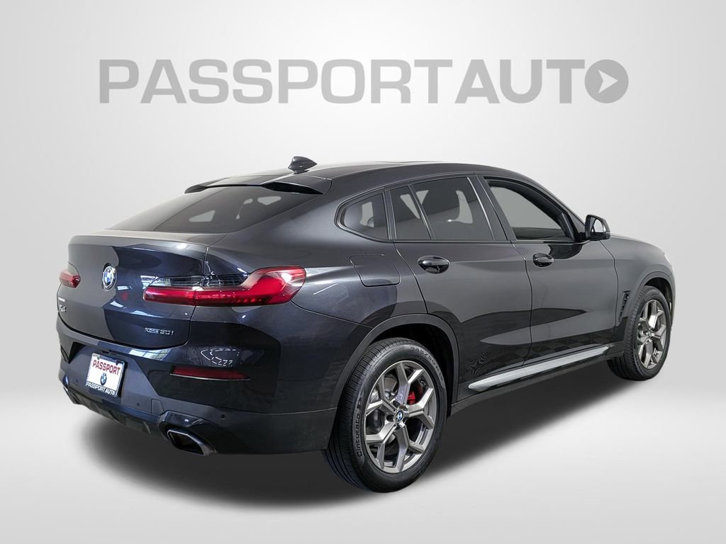 Used 2023 BMW X4 xDrive30i w/ Premium Package AWD/4WD image 7