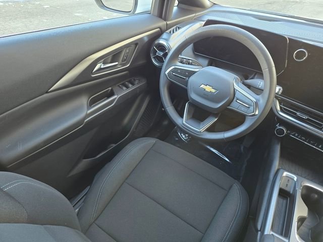 Used 2026 Chevrolet Equinox EV LT image 33