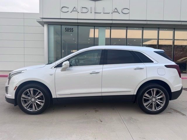 New 2026 Cadillac XT5 Premium Luxury w/ Driver Assist Package image 2