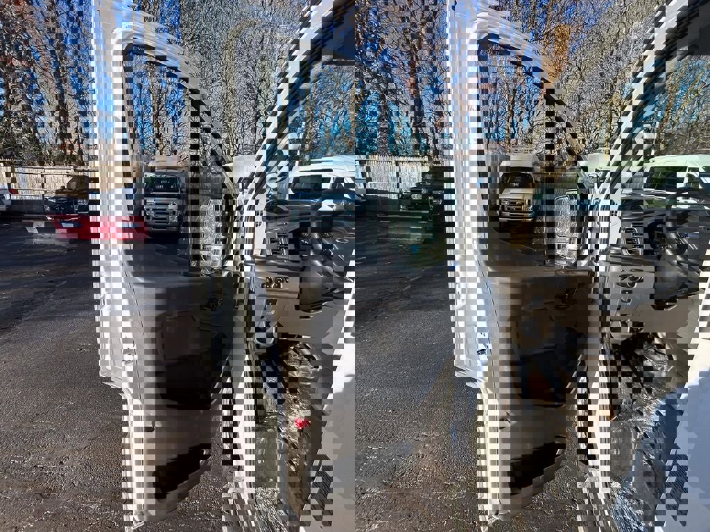 Used 2024 Ford Transit 250 Low Roof w/ Exterior Upgrade Package image 16