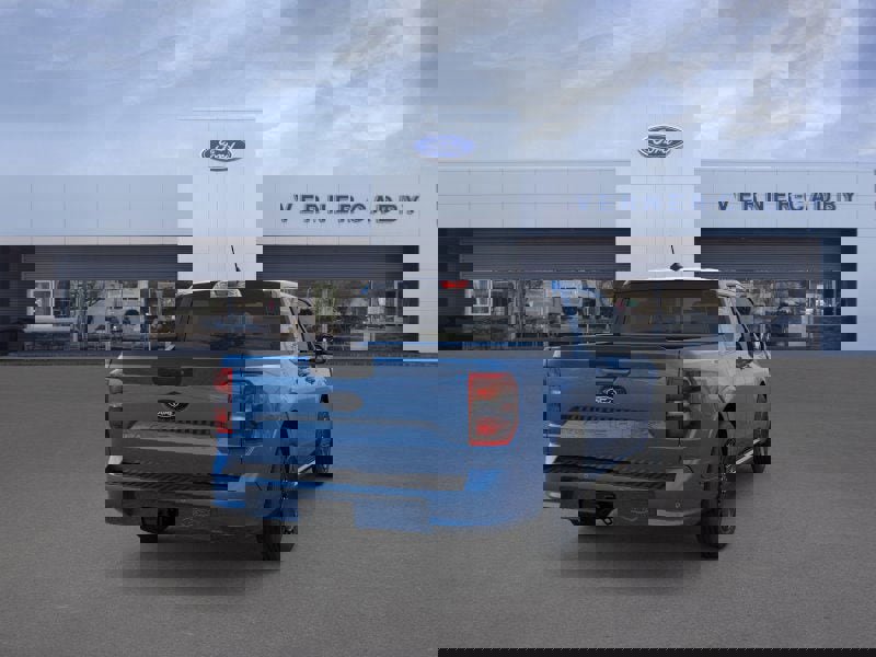 New 2025 Ford Maverick Lobo image 8