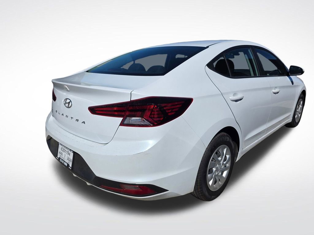 Used 2020 Hyundai Elantra SE w/ Cargo Package (C1) FWD image 6