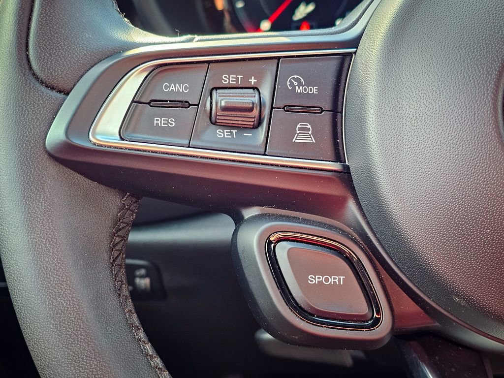 Used 2024 Dodge Hornet GT w/ GT Blacktop Package image 16