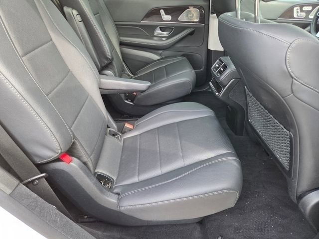Used 2023 Mercedes-Benz GLS 450 4MATIC image 30
