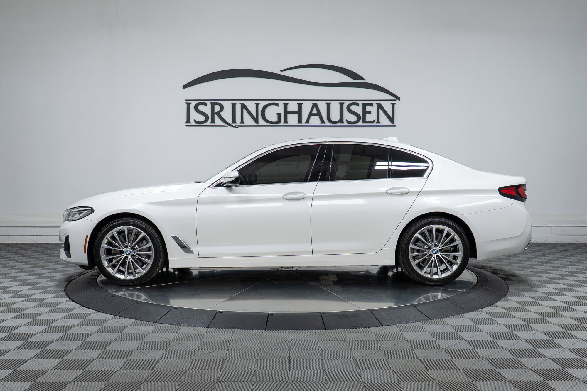Certified 2023 BMW 530i xDrive w/ Premium Package image 8