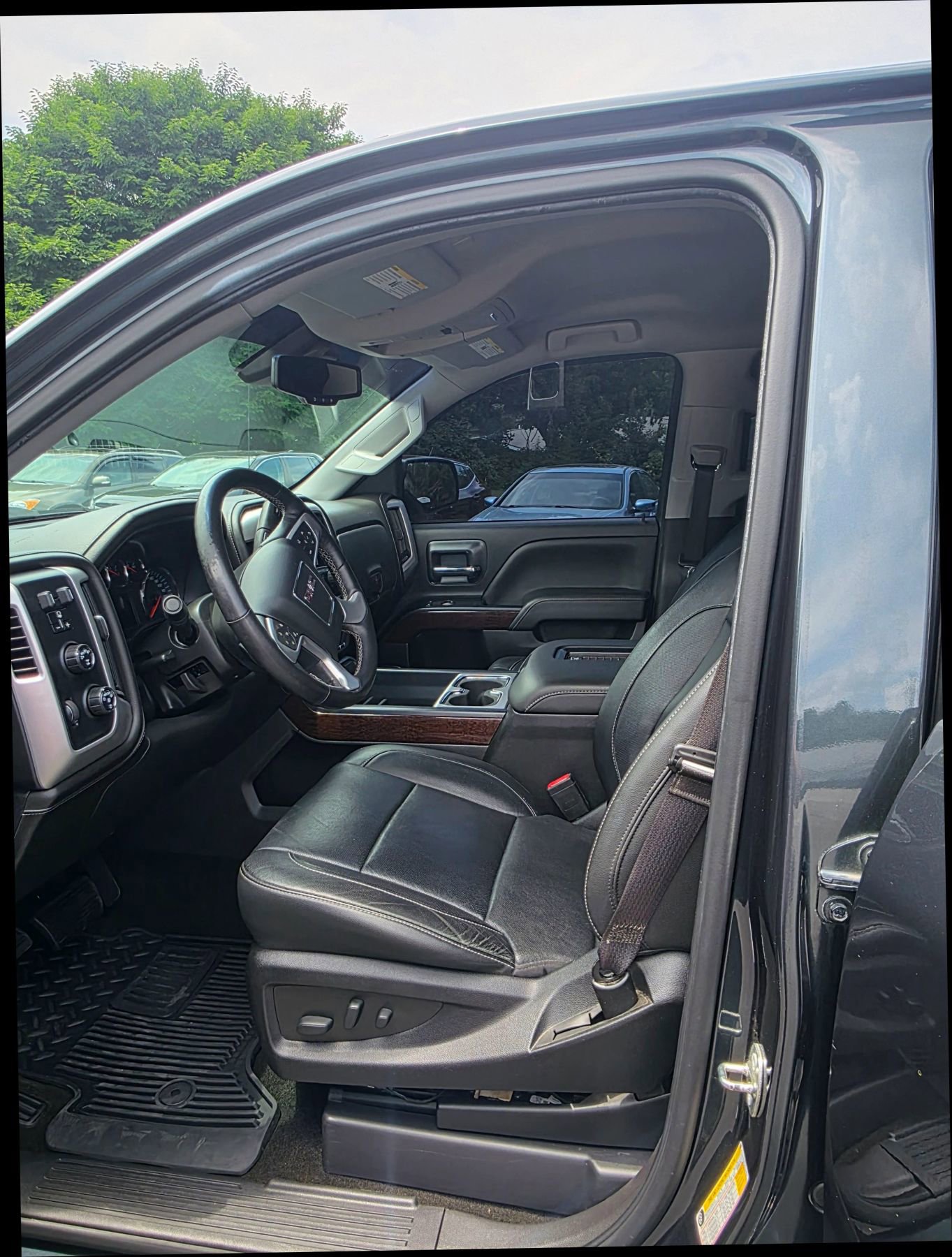 Used 2018 GMC Sierra 1500 SLT image 10