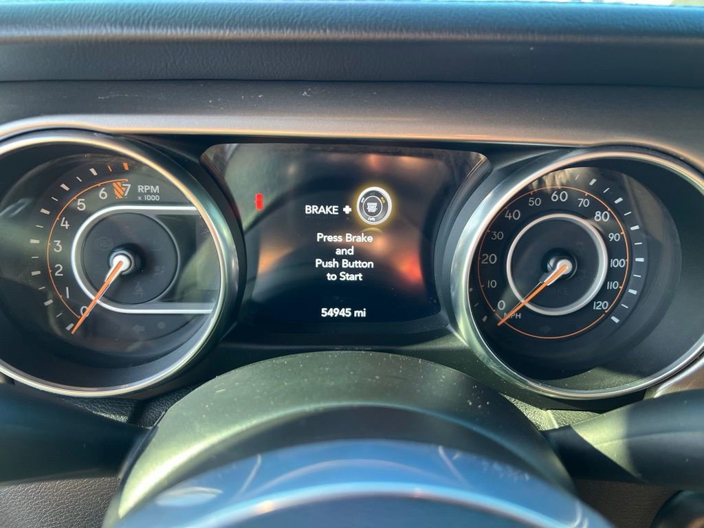 Used 2020 Jeep Wrangler Unlimited Sahara image 41