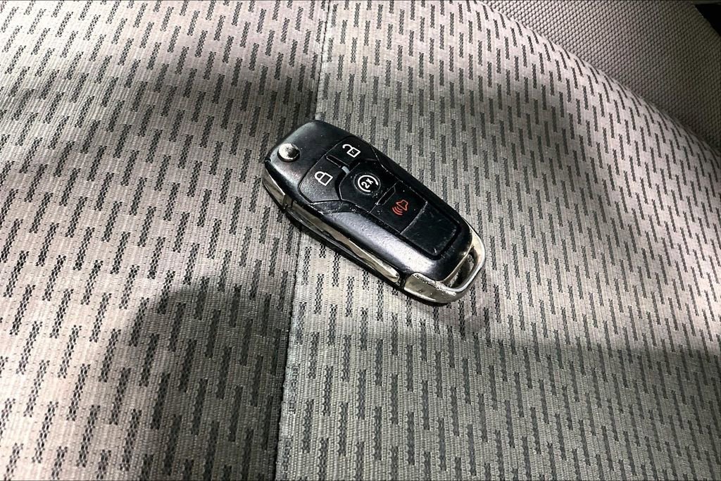 Used 2019 Ford F150 XLT w/ Equipment Group 302A Luxury image 9