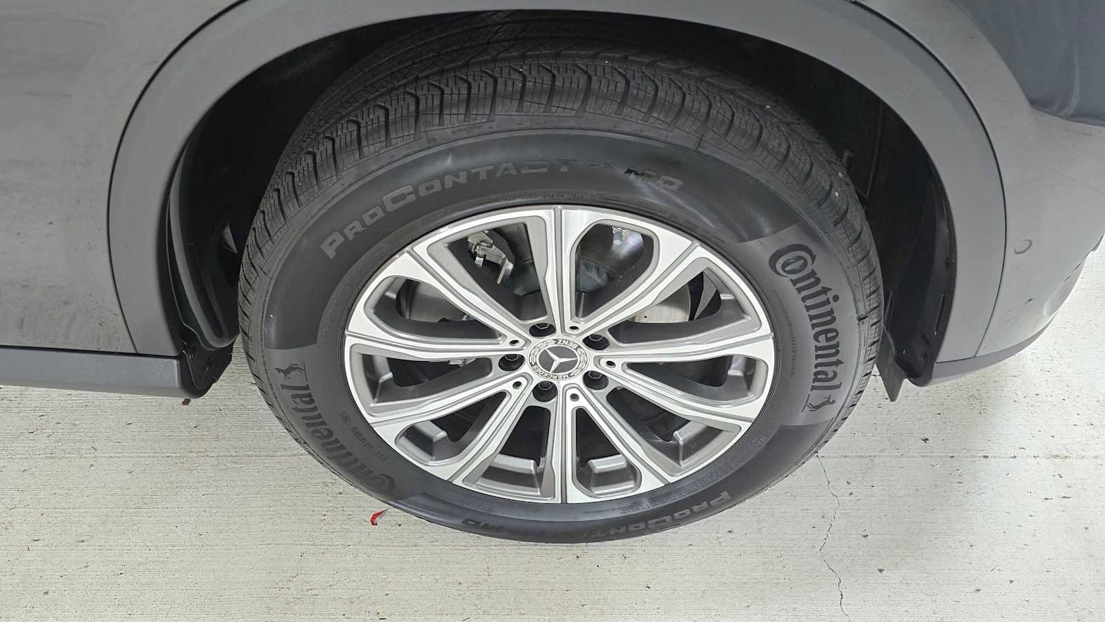 Certified 2026 Mercedes-Benz GLC 300 4MATIC image 9