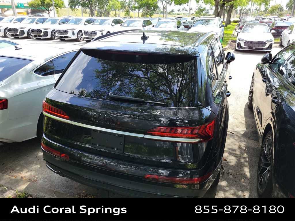 Used 2021 Audi Q7 3.0T Prestige w/ Prestige Package AWD/4WD image 18