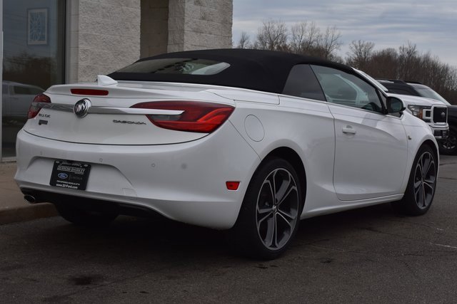 Used 2017 Buick Cascada Premium image 11