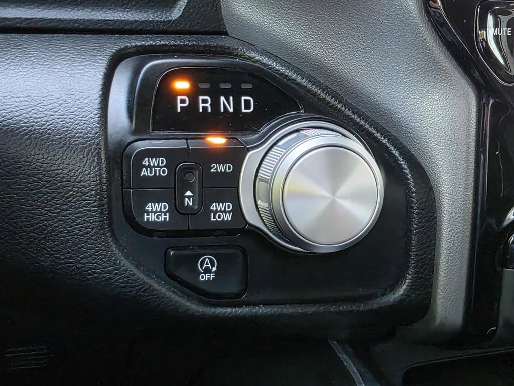 Used 2023 RAM 1500 Laramie AWD/4WD image 30