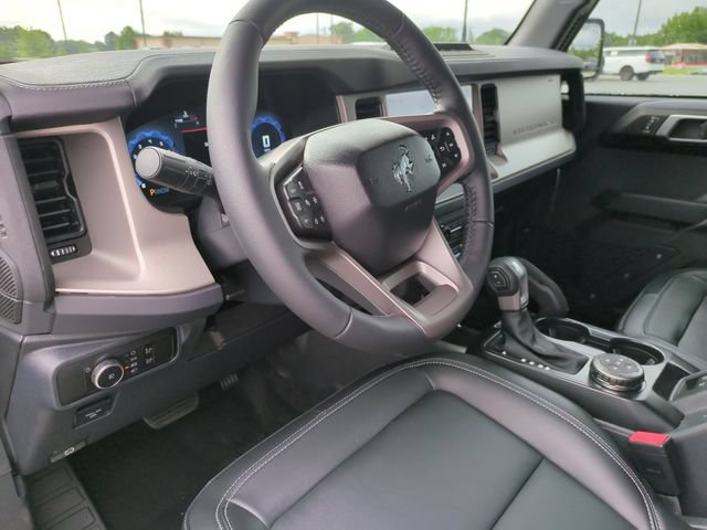 New 2026 Ford Bronco Outer Banks w/ Sasquatch Package AWD/4WD image 15