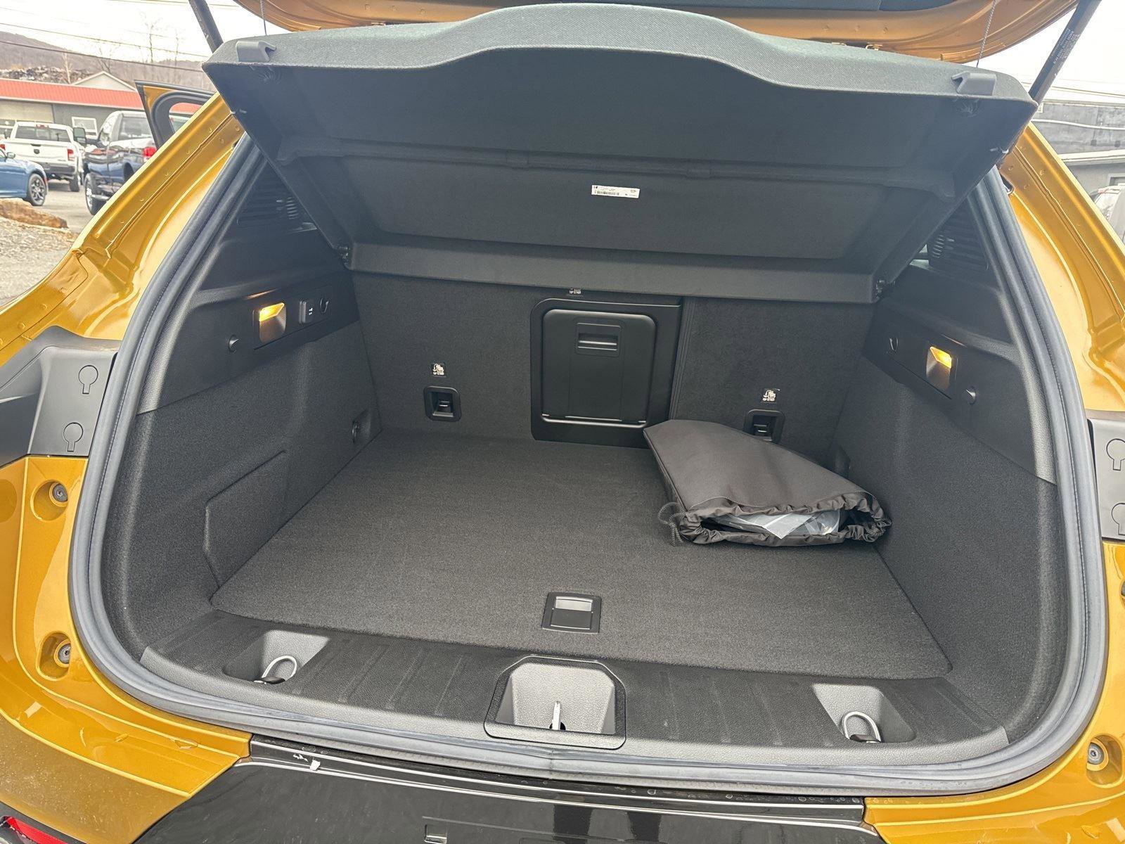 Certified 2024 Dodge Hornet R/T image 11