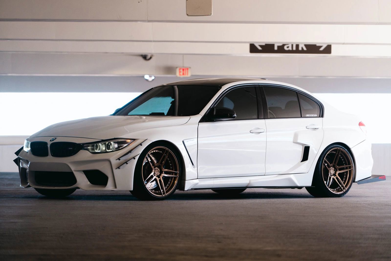 Used 2018 BMW M3 Sedan w/ Competition Package image 5