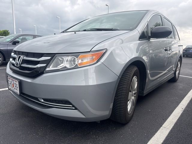 Used 2016 Honda Odyssey LX image 2