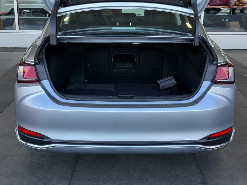 Used 2024 Lexus ES 250 w/ Premium Package AWD/4WD image 14