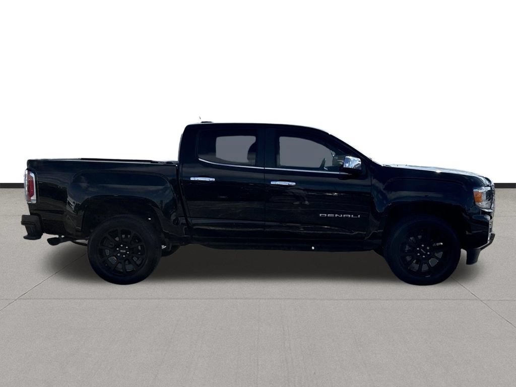 Used 2022 GMC Canyon Denali w/ Denali Black Edition Package RWD image 4