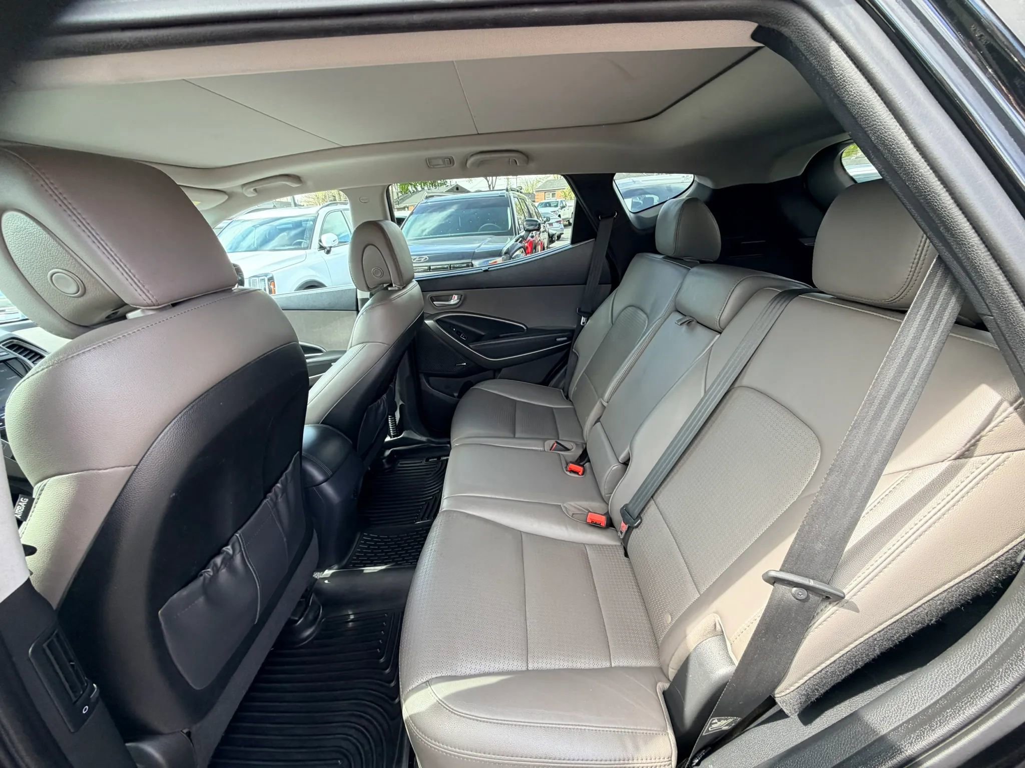 Used 2014 Hyundai Santa Fe Sport w/ Technology Package 04 image 14