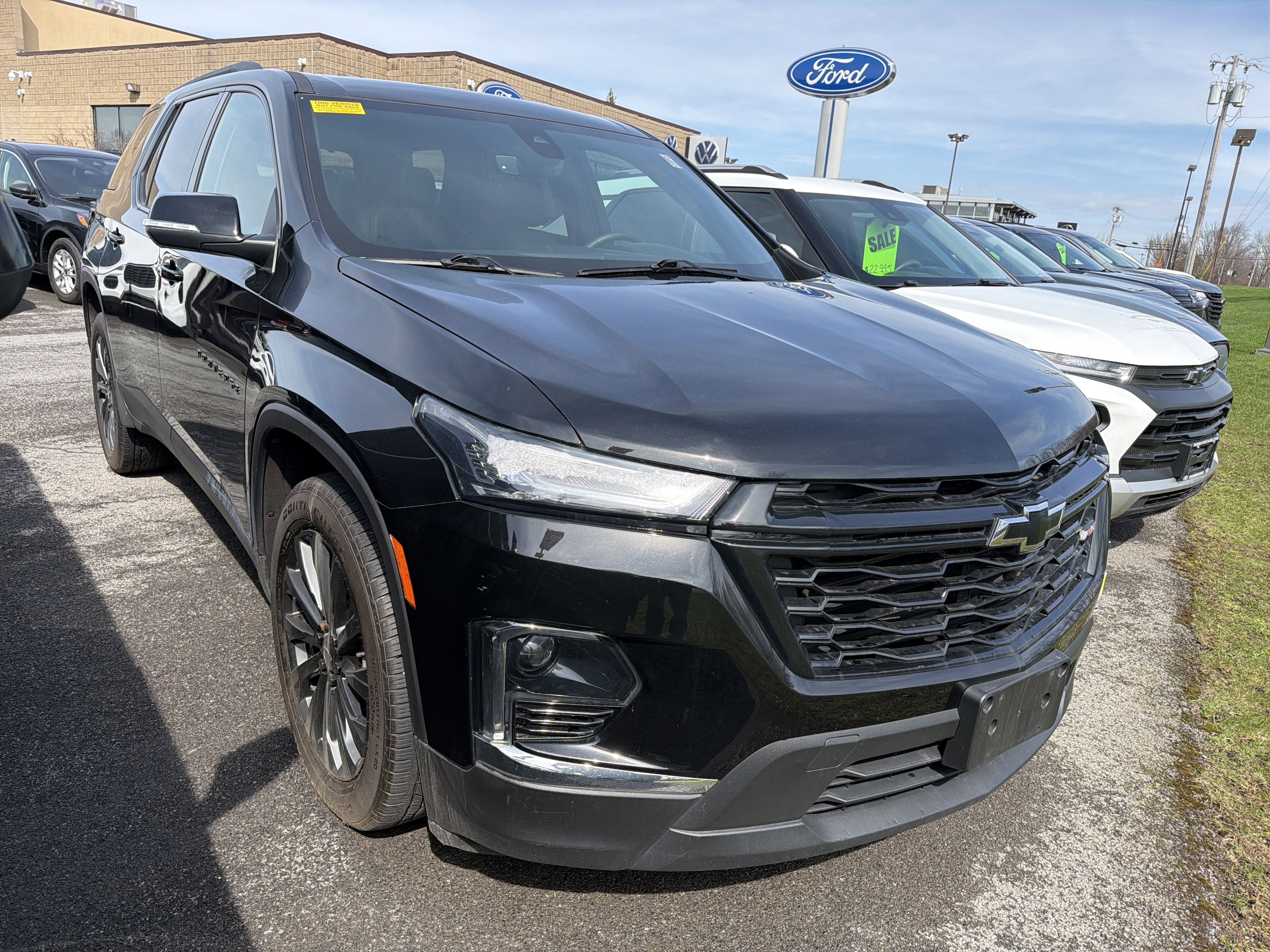 Used 2023 Chevrolet Traverse RS w/ LPO, Floor Liner Package image 2
