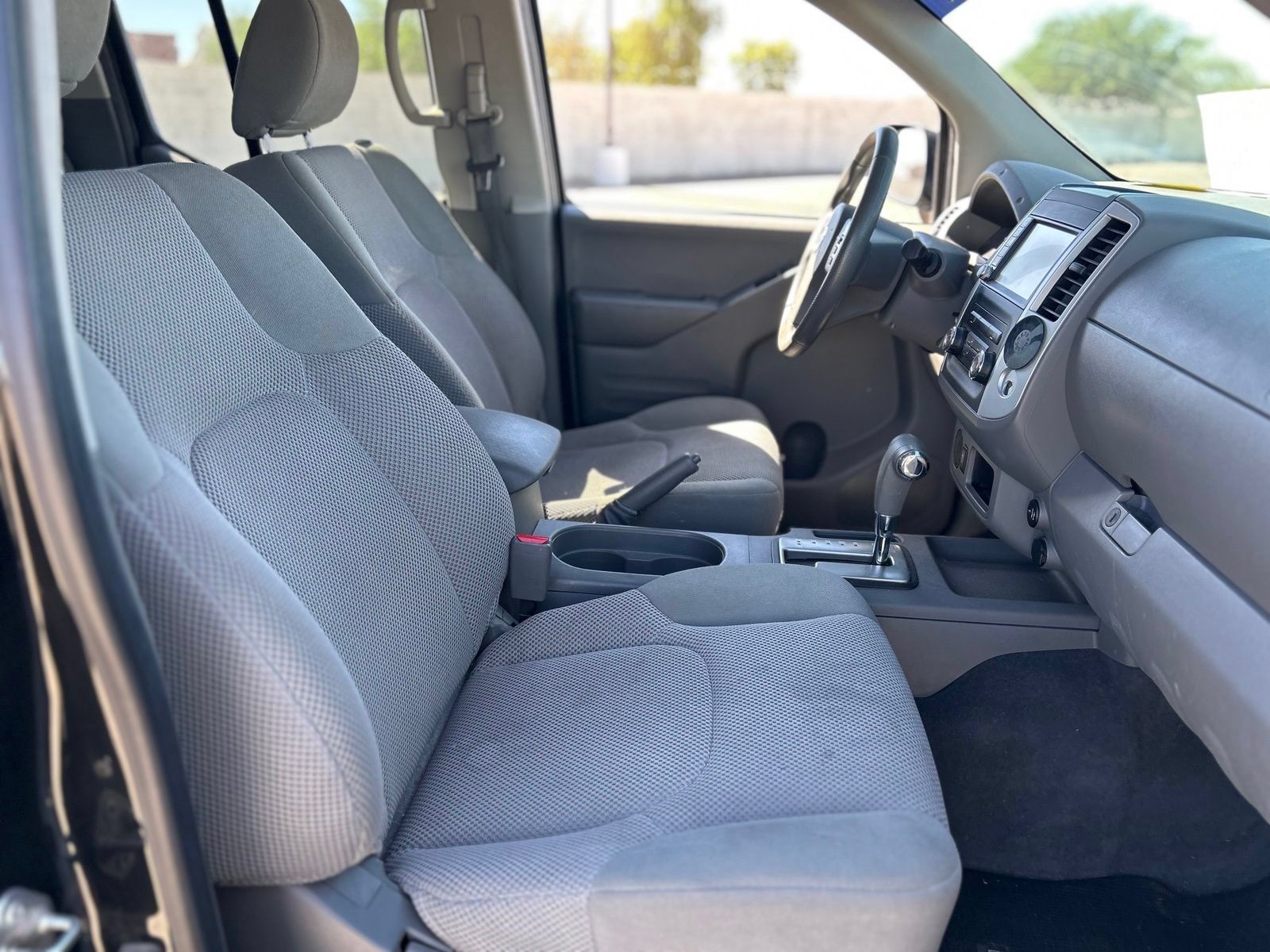Used 2019 Nissan Frontier SV RWD image 10