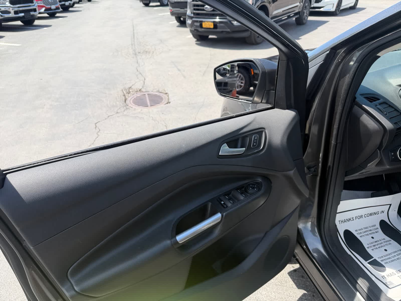 Used 2017 Ford Escape SE AWD/4WD image 14