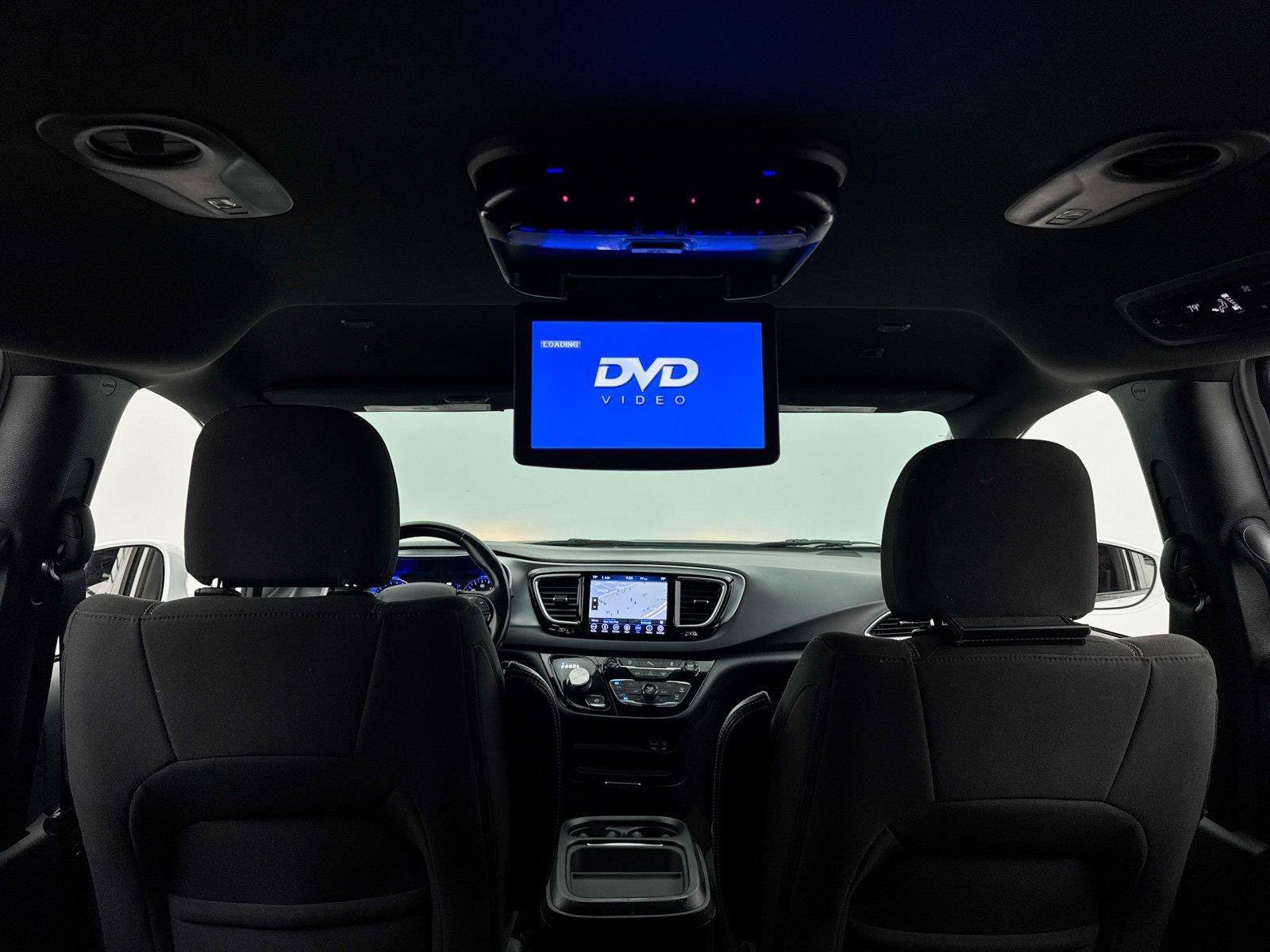 Used 2018 Chrysler Pacifica Touring Plus w/ S Appearance Package FWD image 13