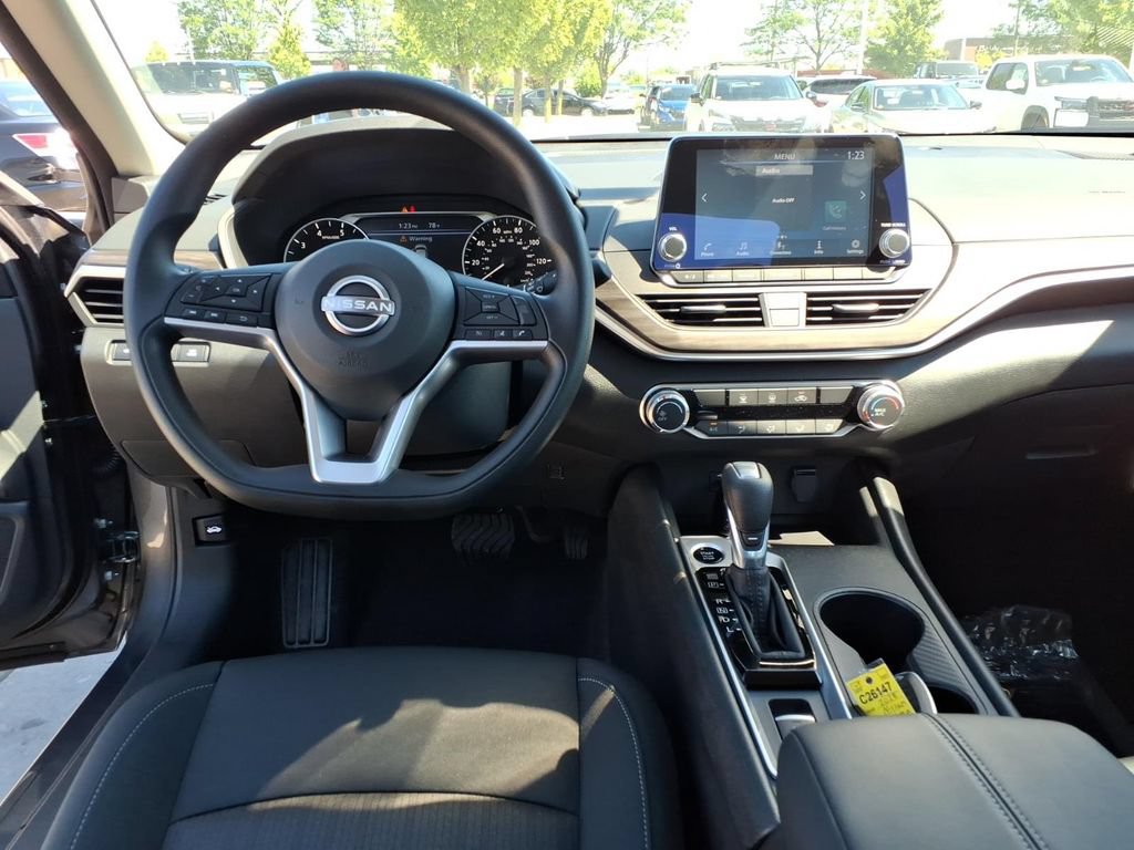 New 2026 Nissan Altima 2.5 SV AWD/4WD image 31