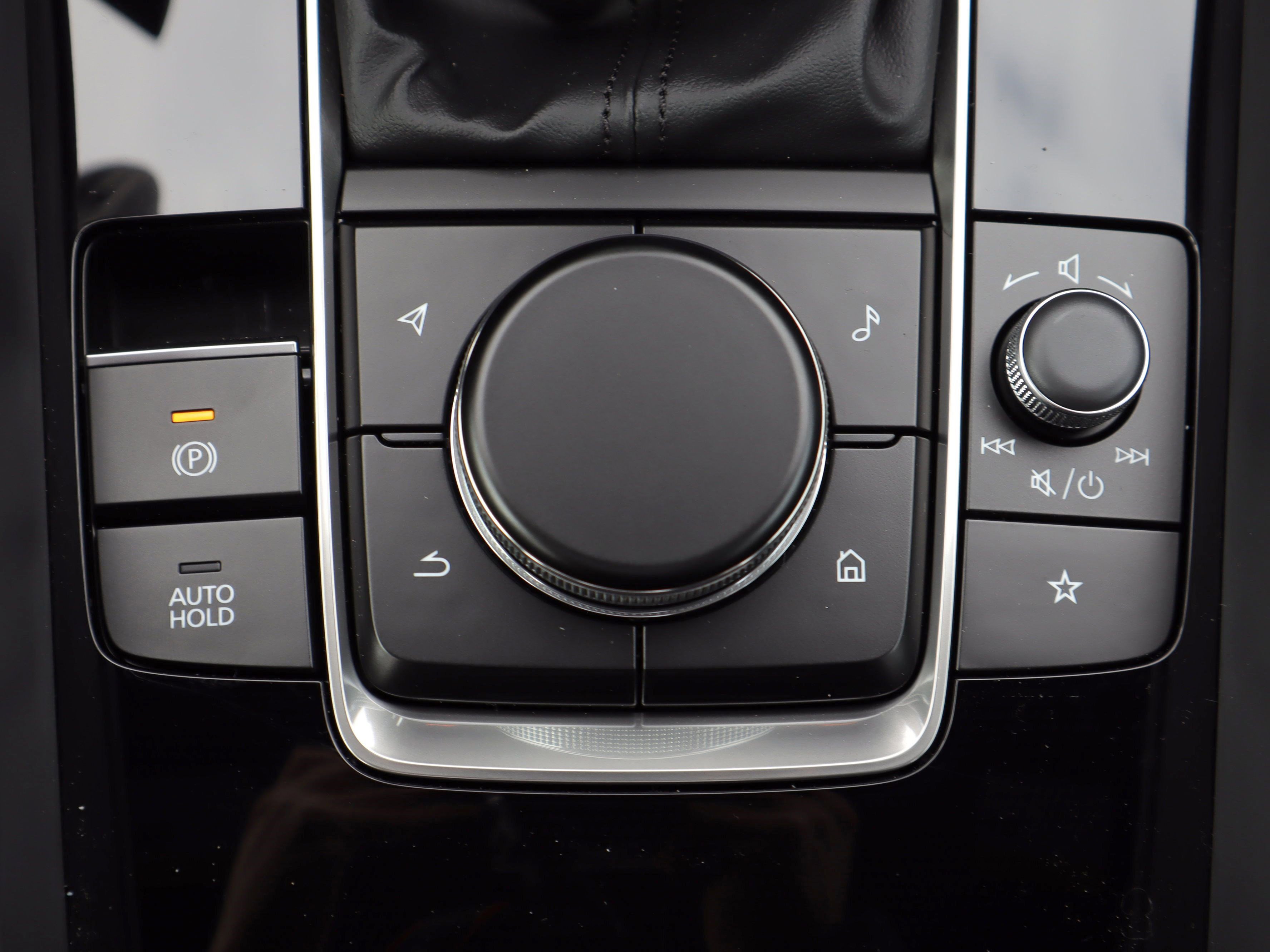 New 2026 MAZDA MAZDA3 2.5 S Hatchback w/ Premium Pkg image 19