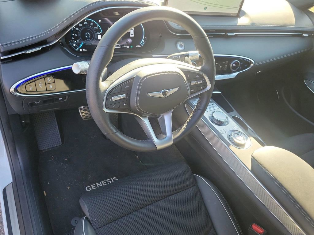 Used 2025 Genesis GV70 2.5T Sport Prestige w/ Sport Prestige Package image 20