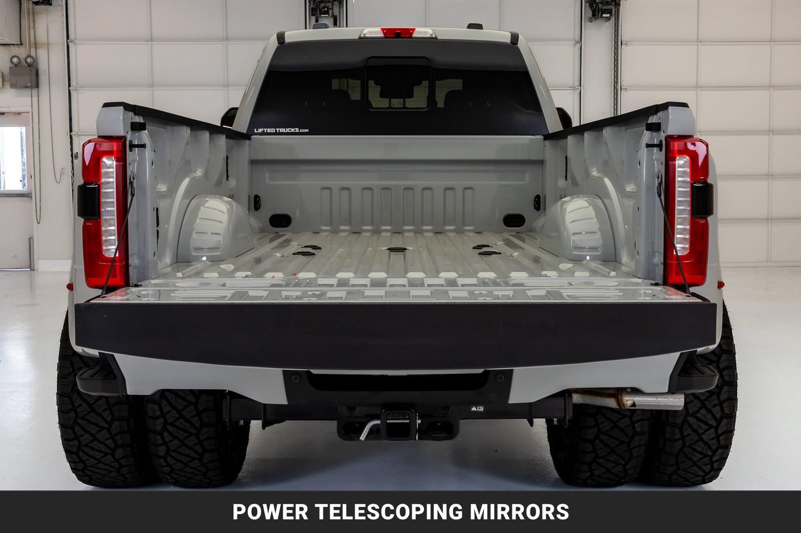 Used 2026 Ford F450 Lariat w/ Lariat Premium Package AWD/4WD image 8