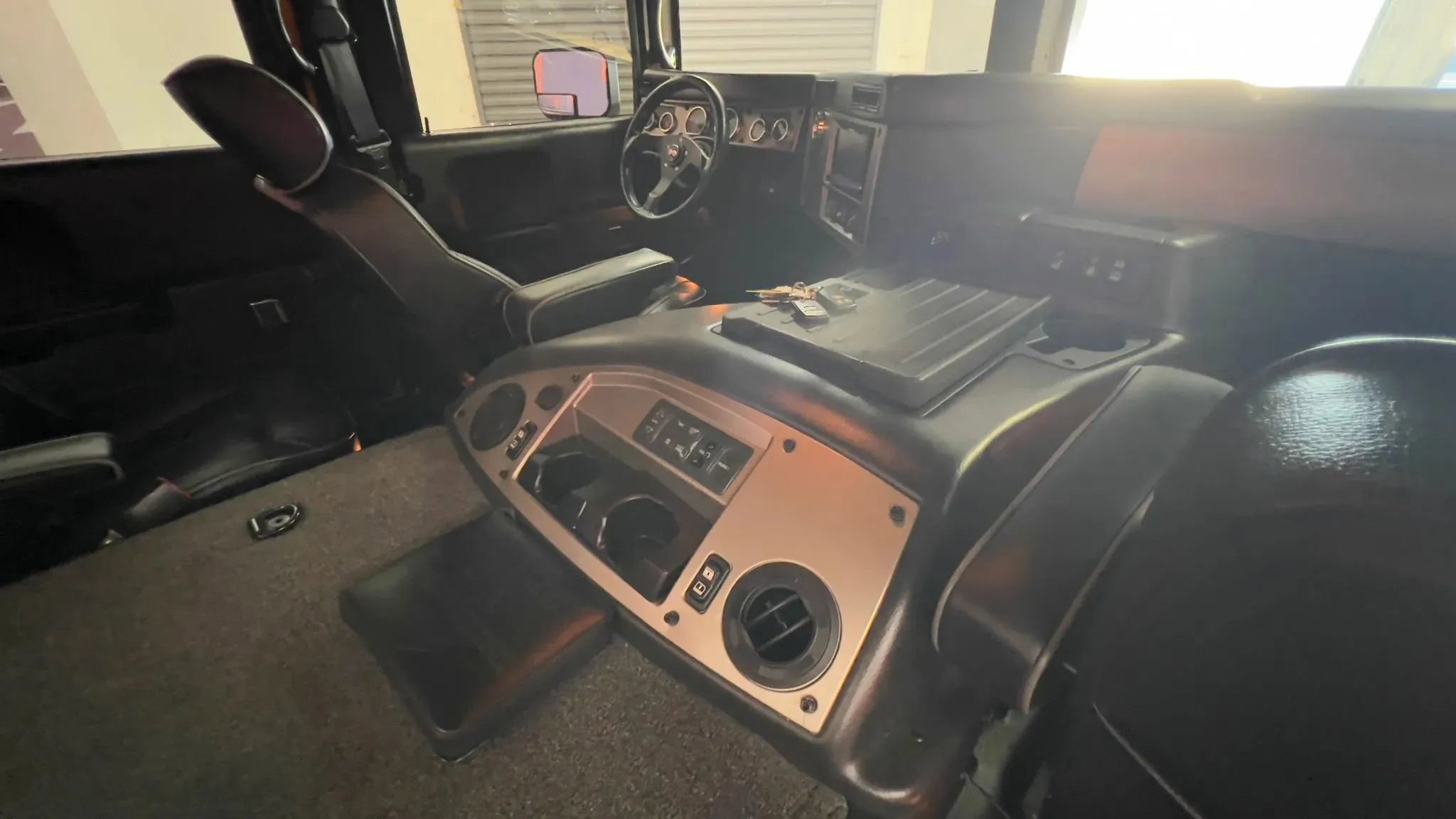 Used 2006 HUMMER H1 4-Door Open Top AWD/4WD image 29