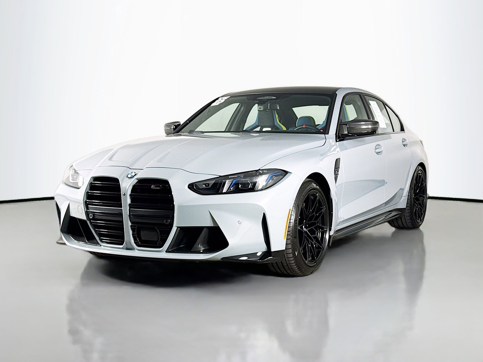 Used 2025 BMW M3 Competition image 3