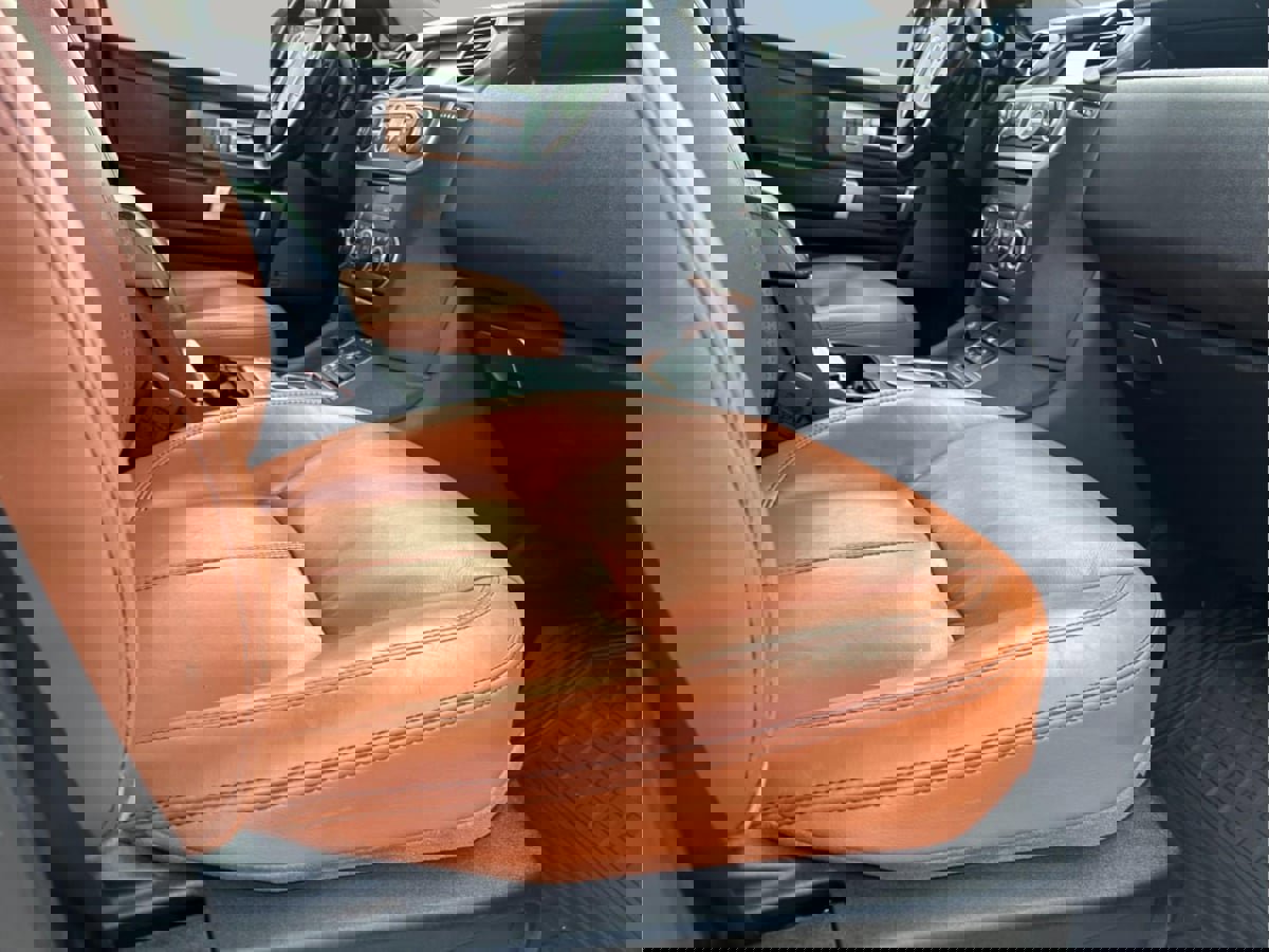 Used 2016 Land Rover LR4 HSE LUX image 29