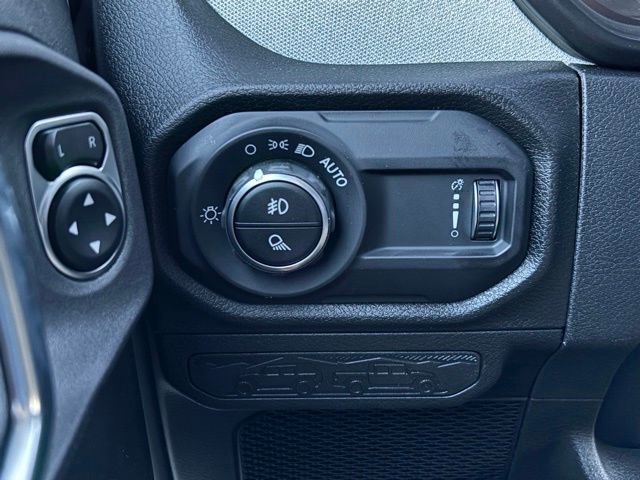 New 2026 Jeep Gladiator Sport AWD/4WD image 38