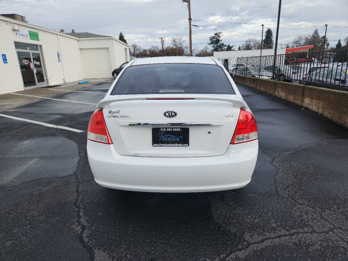 Used 2007 Kia Spectra EX image 4