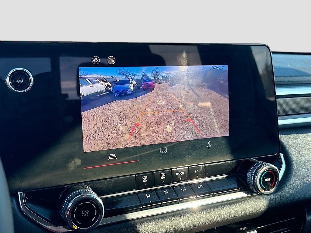 Used 2025 GMC Canyon Elevation image 14