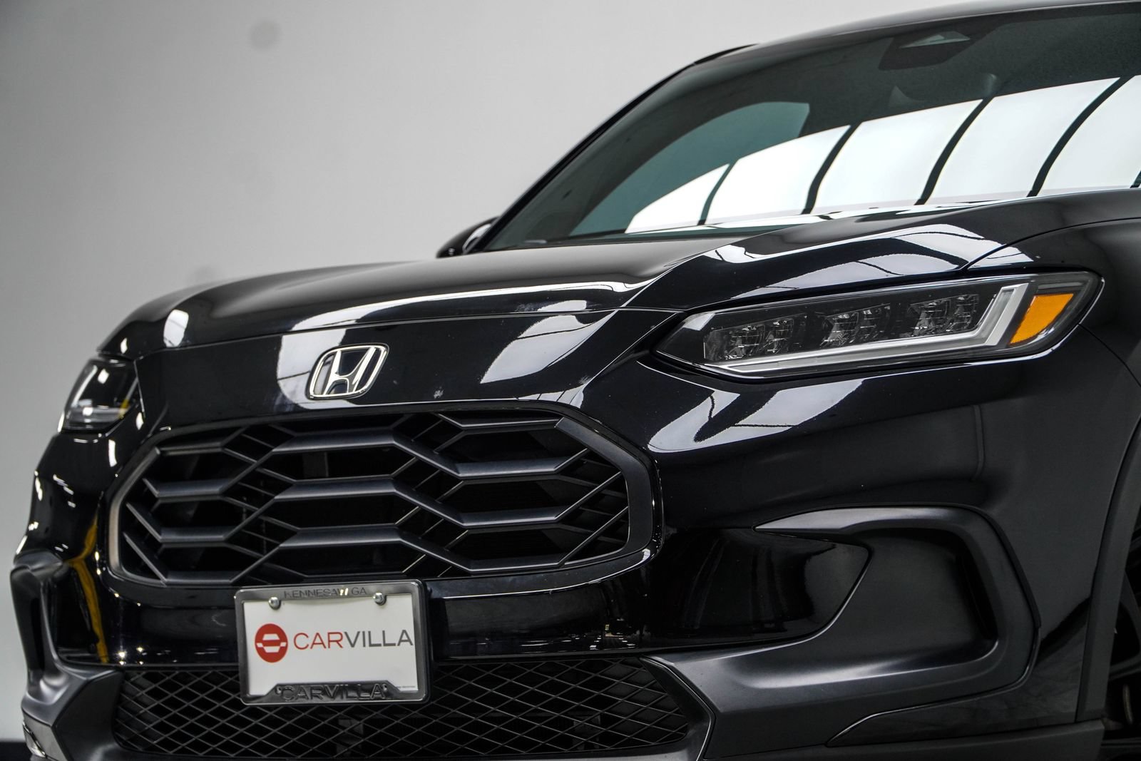 Used 2023 Honda HR-V Sport image 2