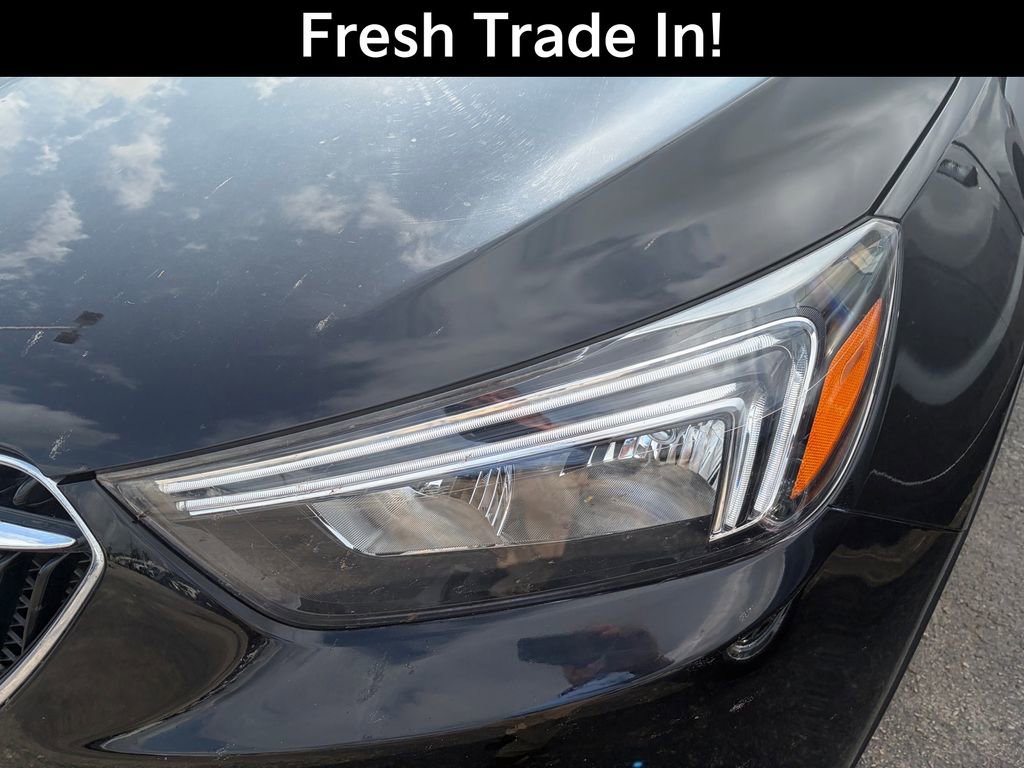 Used 2022 Buick Encore Preferred AWD/4WD image 4