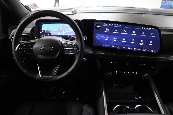 Certified 2025 Chevrolet Suburban Z71 image 31