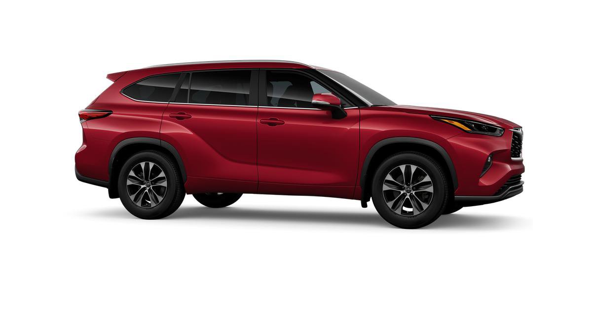 New 2026 Toyota Highlander XLE image 13