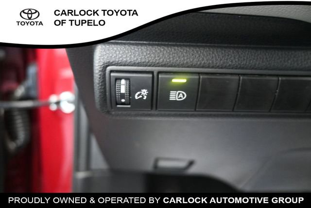 Used 2025 Toyota Corolla LE FWD image 21