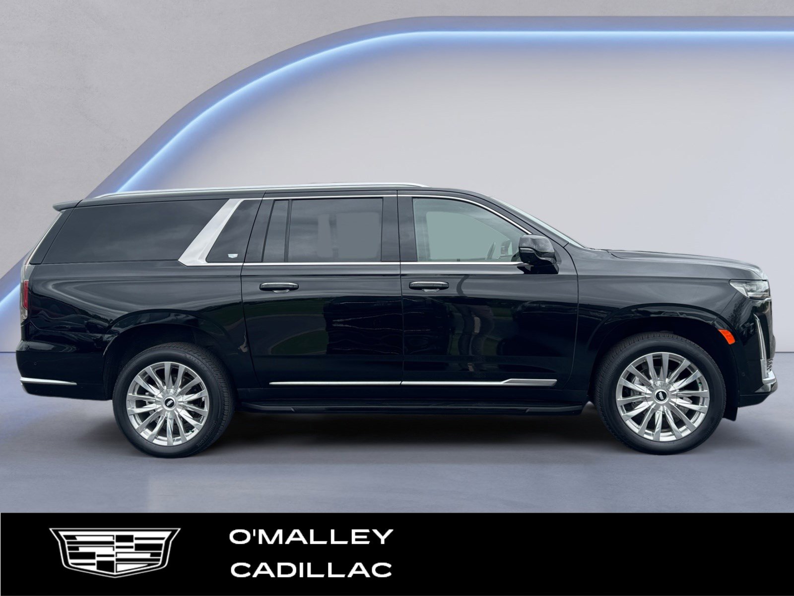 Used 2022 Cadillac Escalade ESV Premium Luxury AWD/4WD image 6