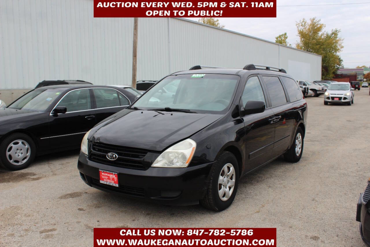 Used 2008 Kia Sedona LX image 1