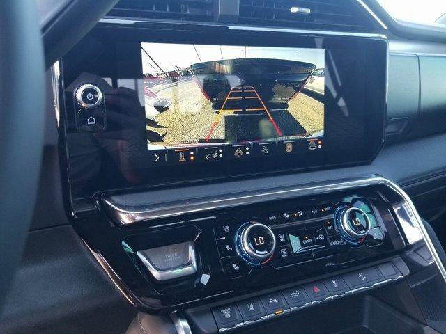 New 2025 GMC Sierra 2500 Denali w/ Denali Reserve Package image 16