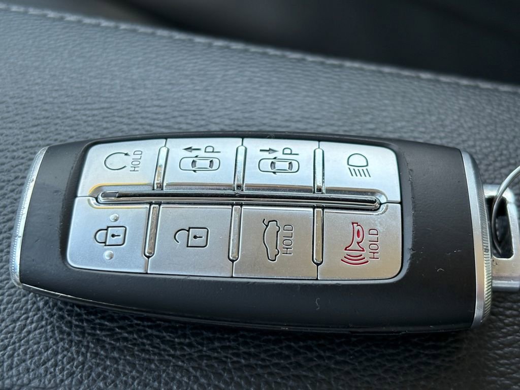 Used 2023 Genesis G80 2.5T image 31