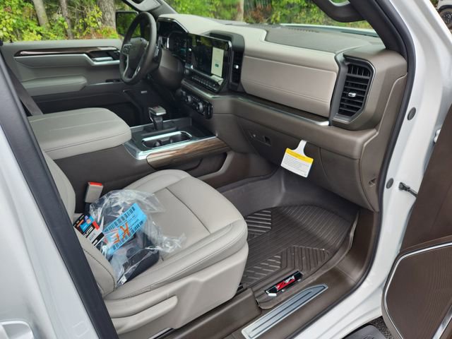 New 2026 Chevrolet Silverado 1500 RST w/ RST All Star Premium Package image 8
