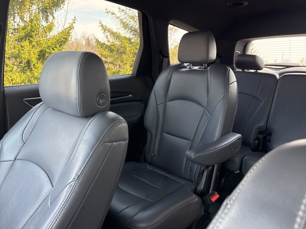 Used 2022 Buick Enclave Premium image 26