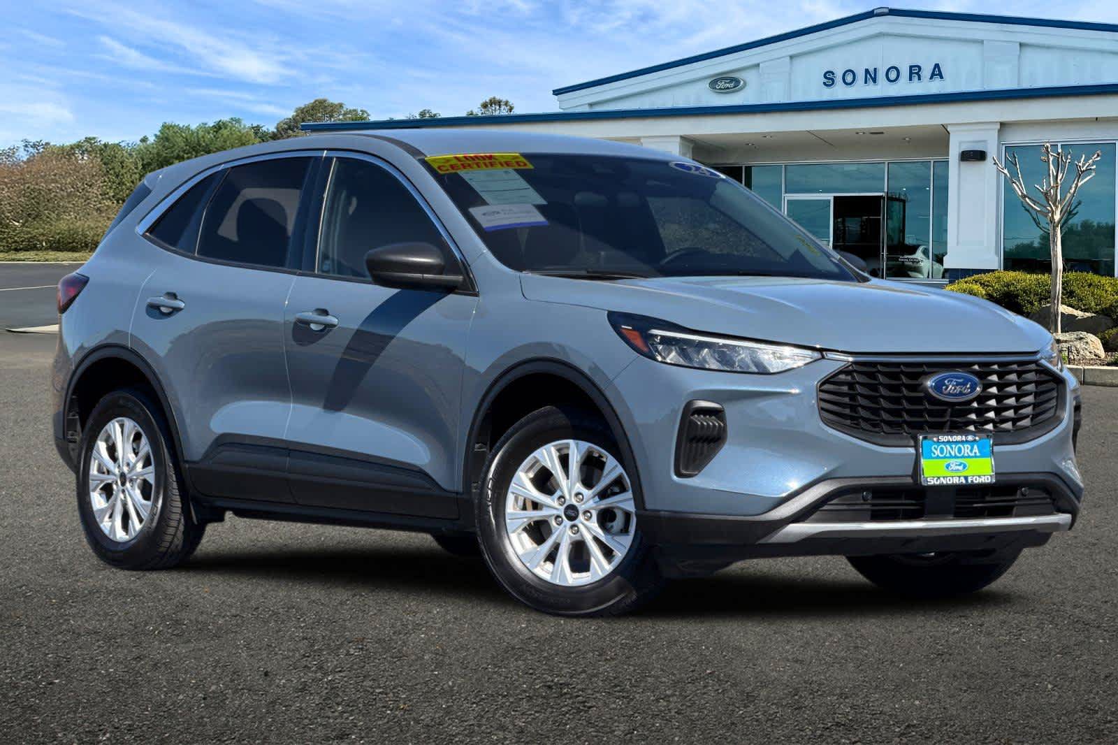 Certified 2024 Ford Escape Active AWD/4WD video 2
