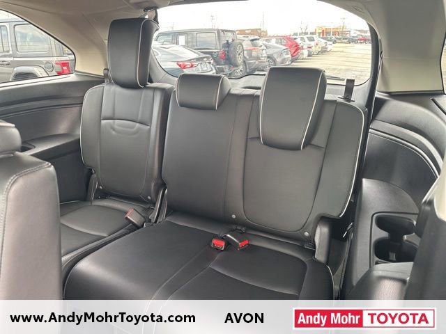 Used 2025 Honda Odyssey Touring image 11